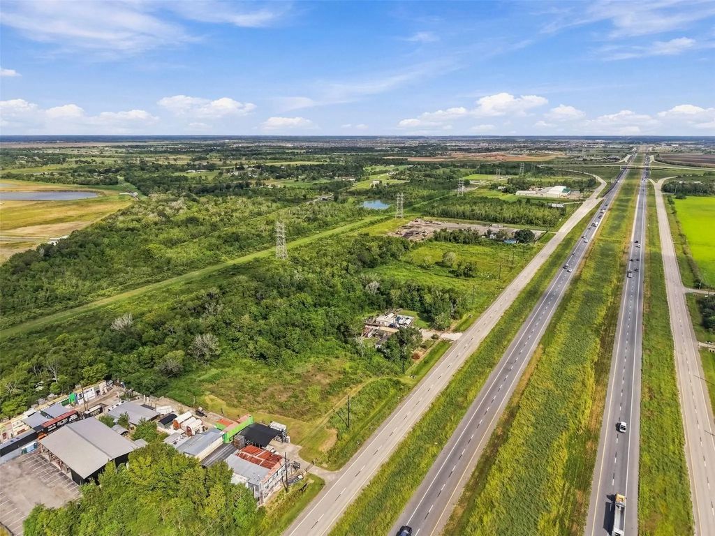 Lot 14 County Rd 572, Rosharon