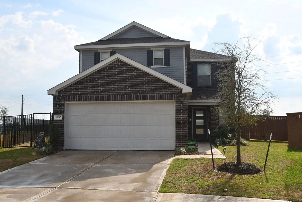 4857 Sun Falls Drive, Katy