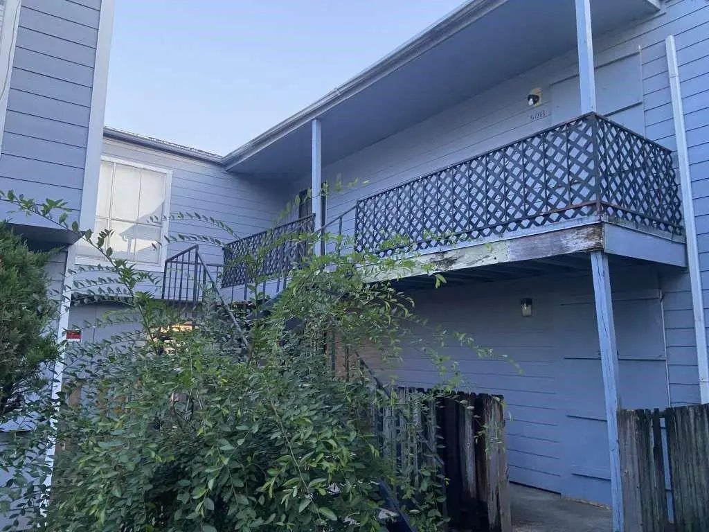 5625 Antoine Drive 306, Houston