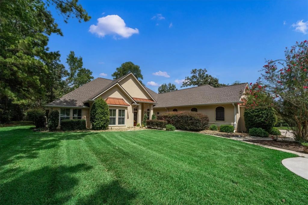 9135 Grand Lake Estates Drive, Montgomery