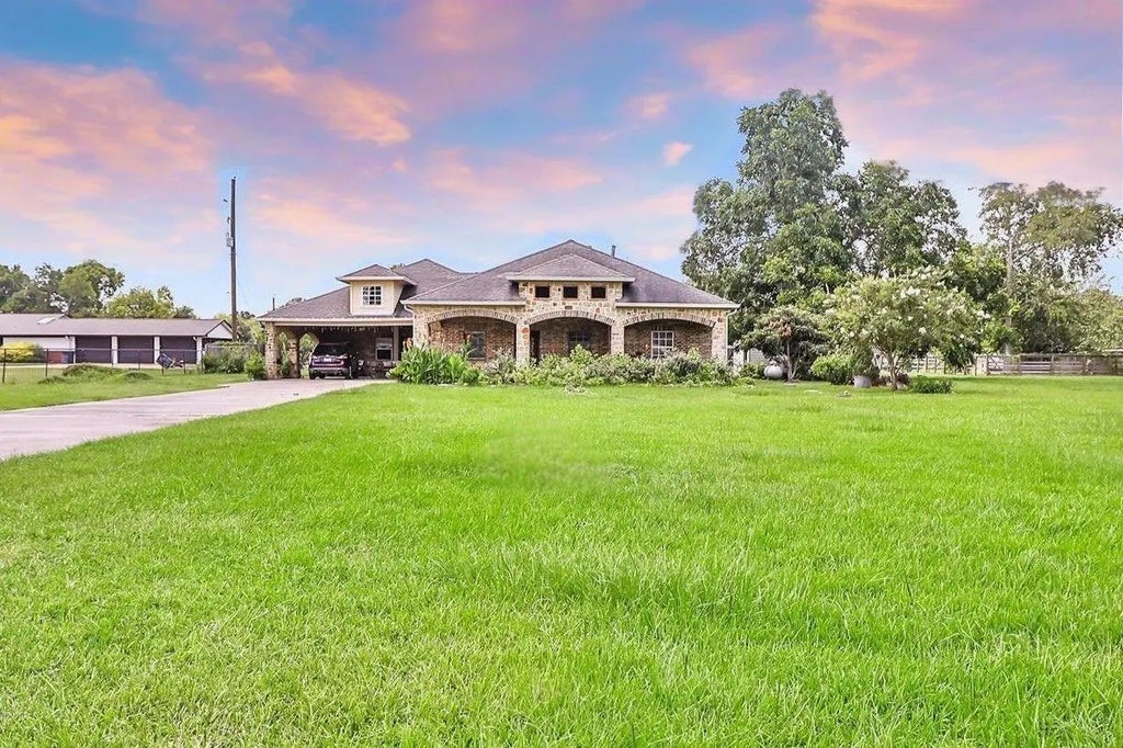 15123 Lindstrom Road, Crosby