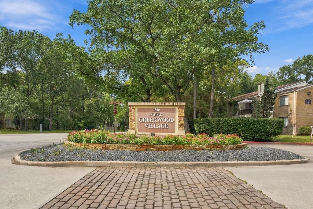 3500 Tangle Brush Drive 33, The Woodlands