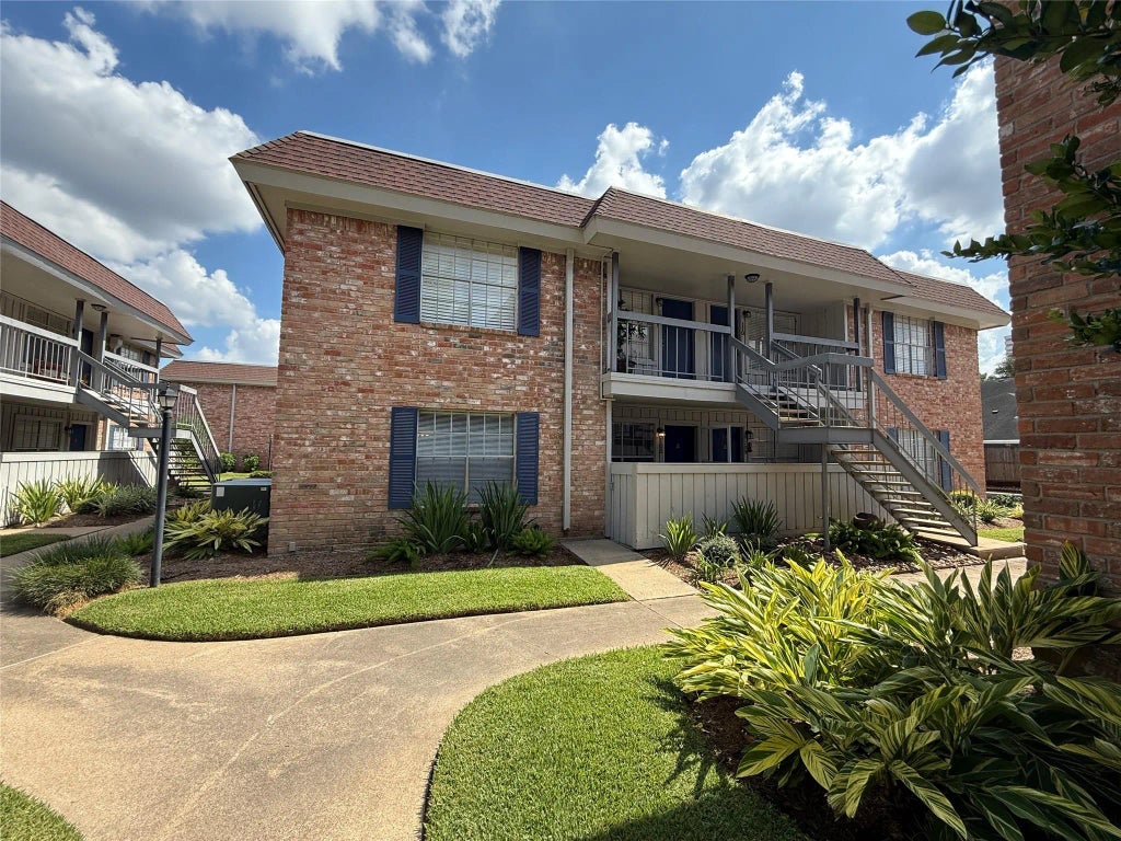 2350 Bering Drive 105, Houston