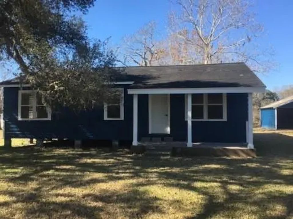 644 County Road 691, West Columbia