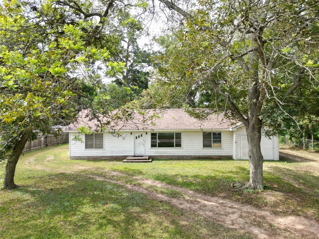 602 Riveredge Drive, Richmond