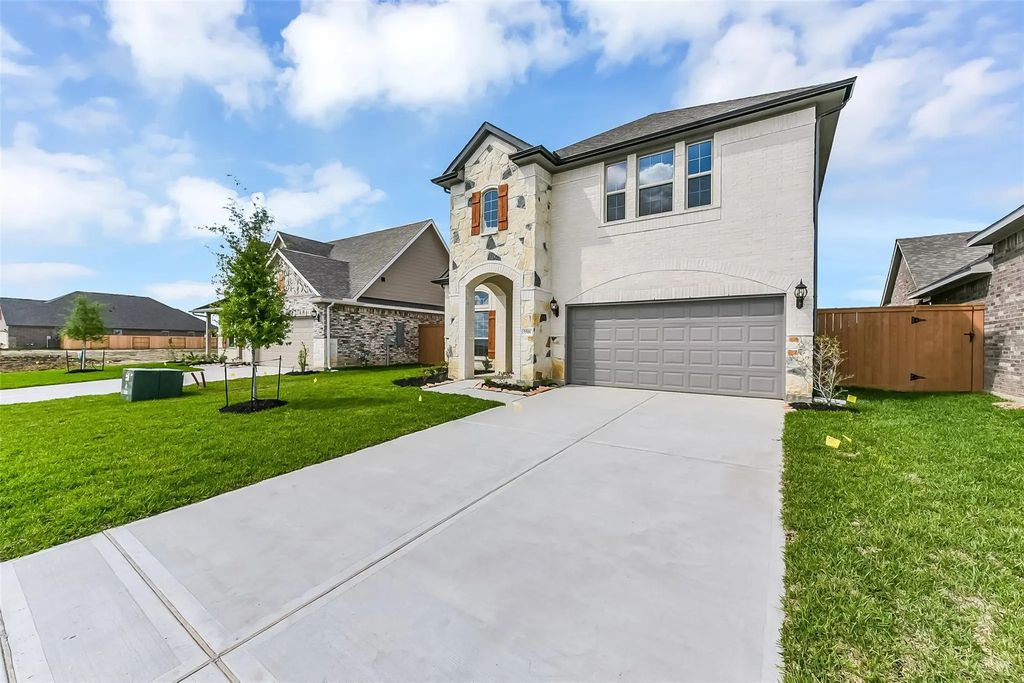 3506 Mount Scenery Lane, Dayton