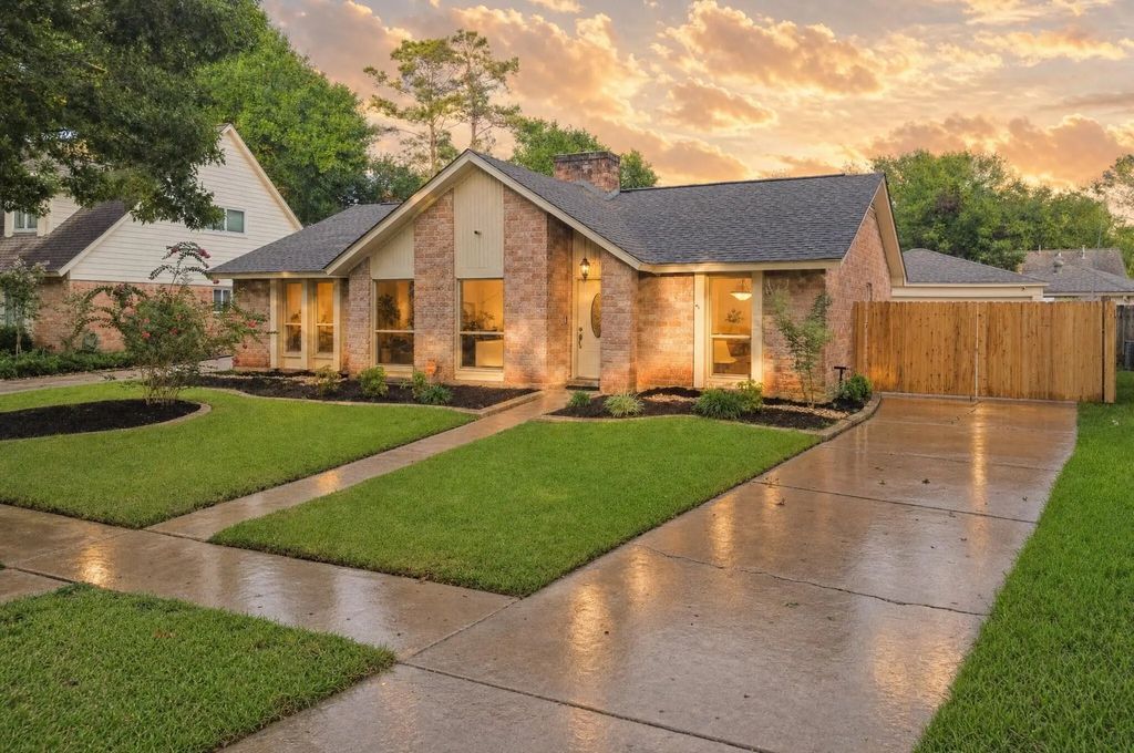 2719 Cotton Stock Drive, Sugar Land