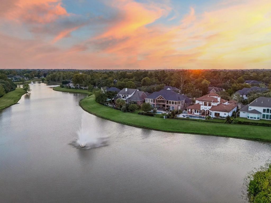 46 Sullivans Landing, Missouri City