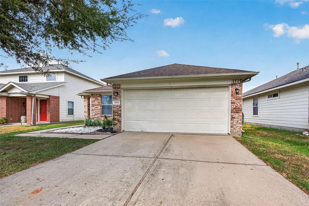 6551 Holly Cove Lane, Katy