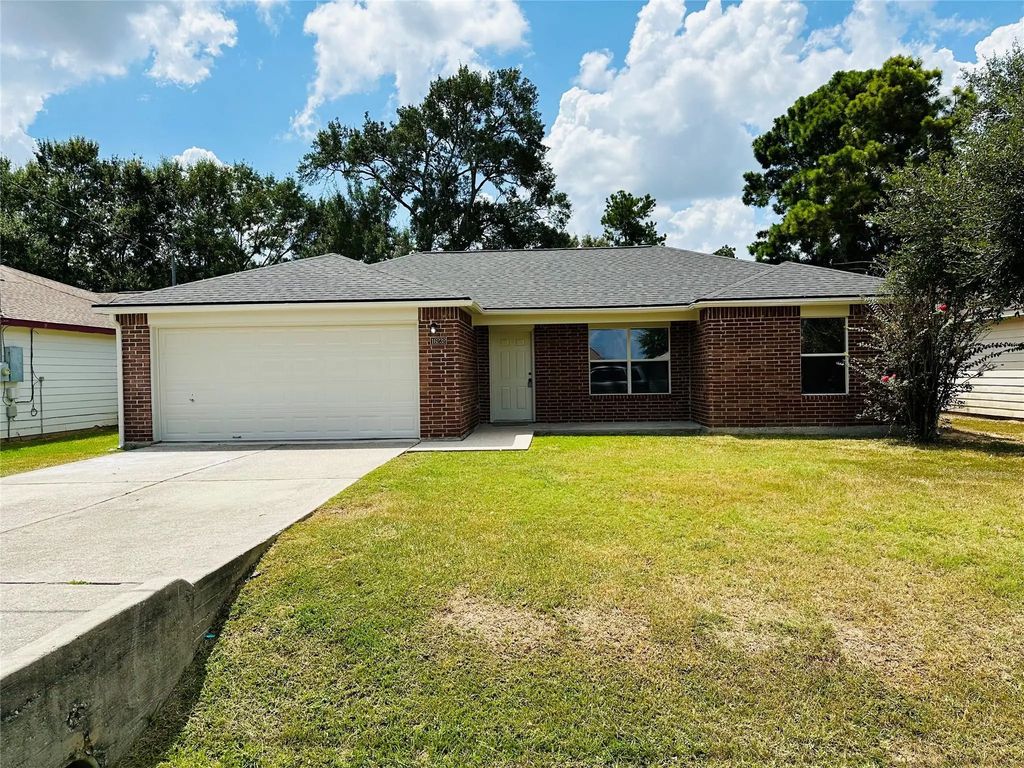 16232 Sun View Lane, Conroe