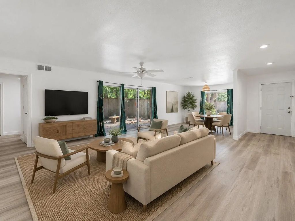 6303 Crab Orchard Road 3, Houston
