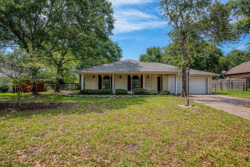 216 Duerr Drive, Bellville