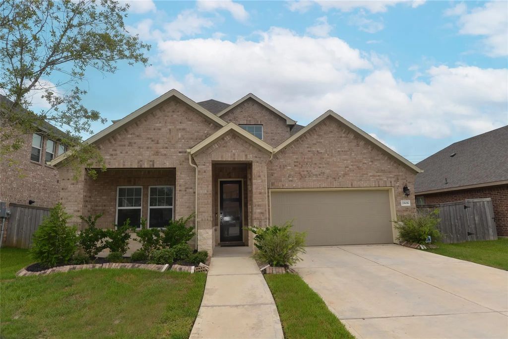 2806 Oakheath Crest Court, Pearland