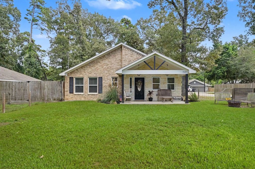 9589 Thousand Oaks Loop, Montgomery
