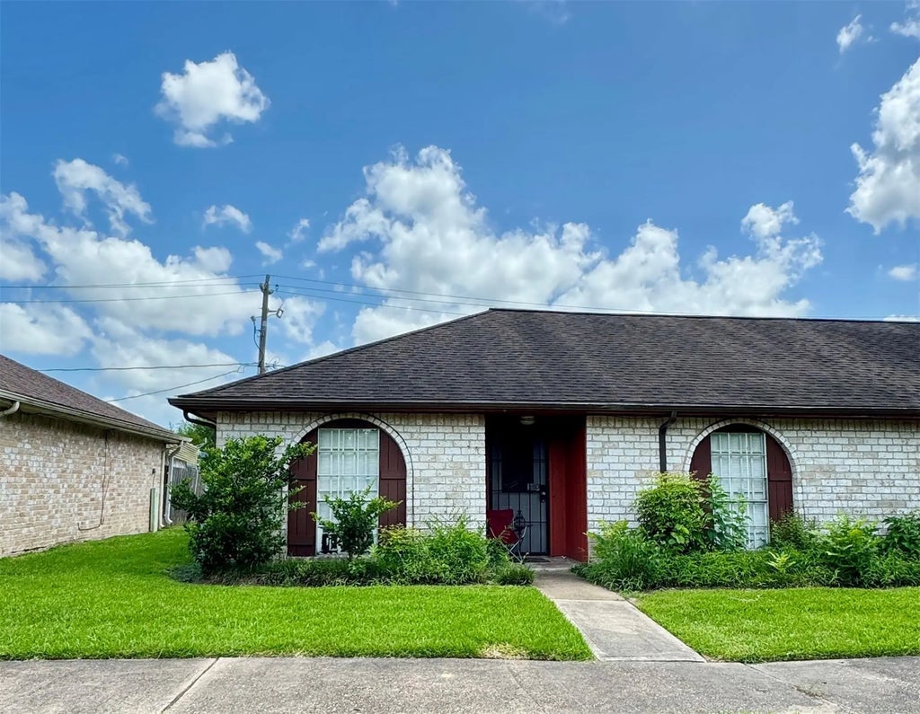 7449 Cook Road, Houston
