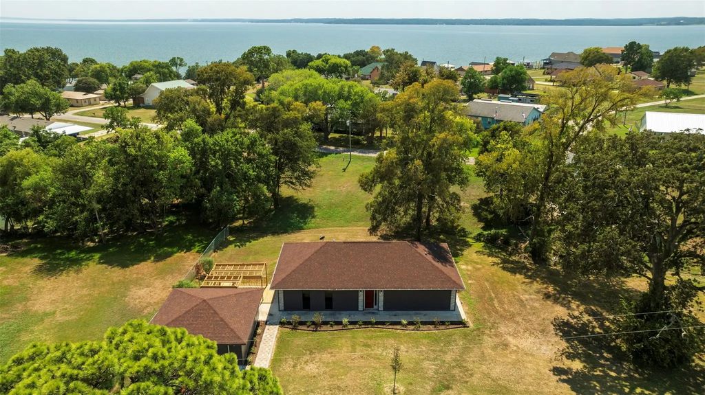 20 Coolcrest Drive, Point Blank