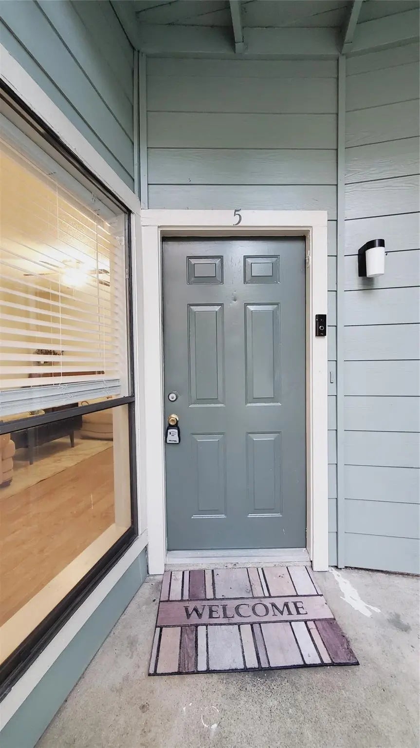 3768 Tanglewilde Street J5, Houston