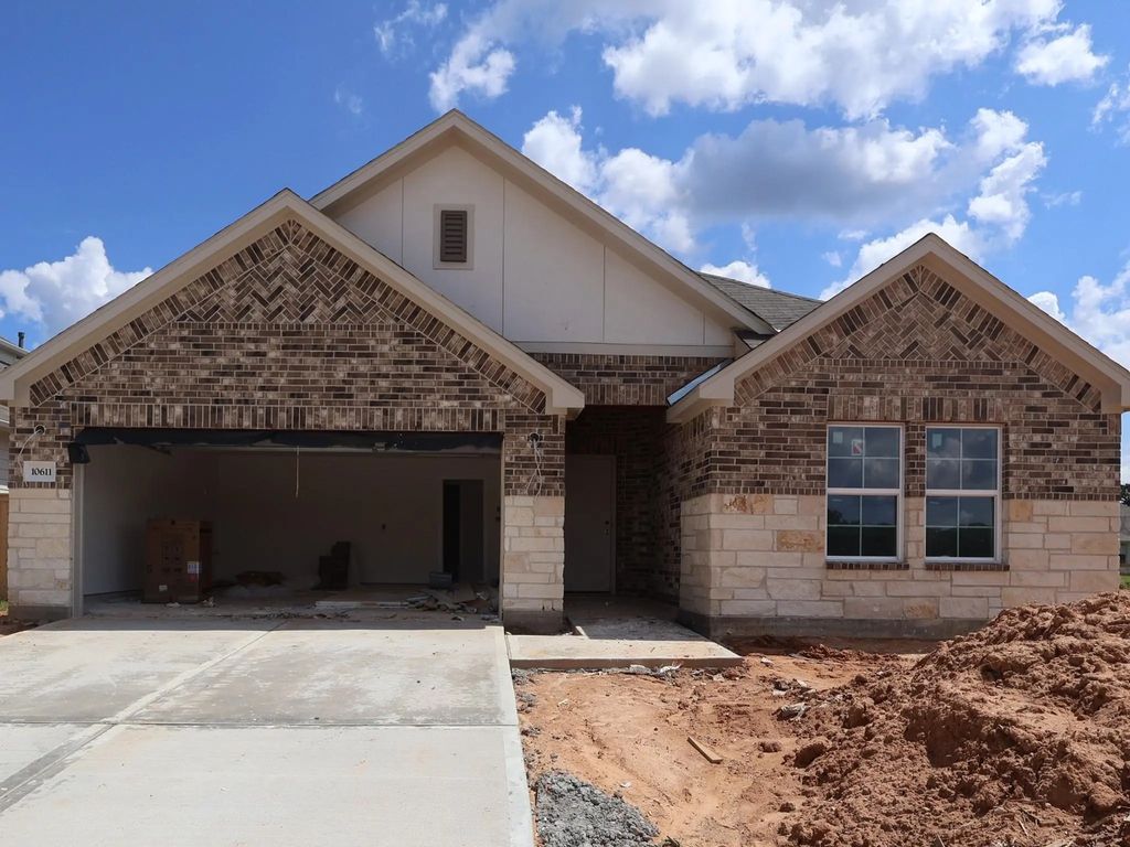 10611 Annex Avenue, Montgomery