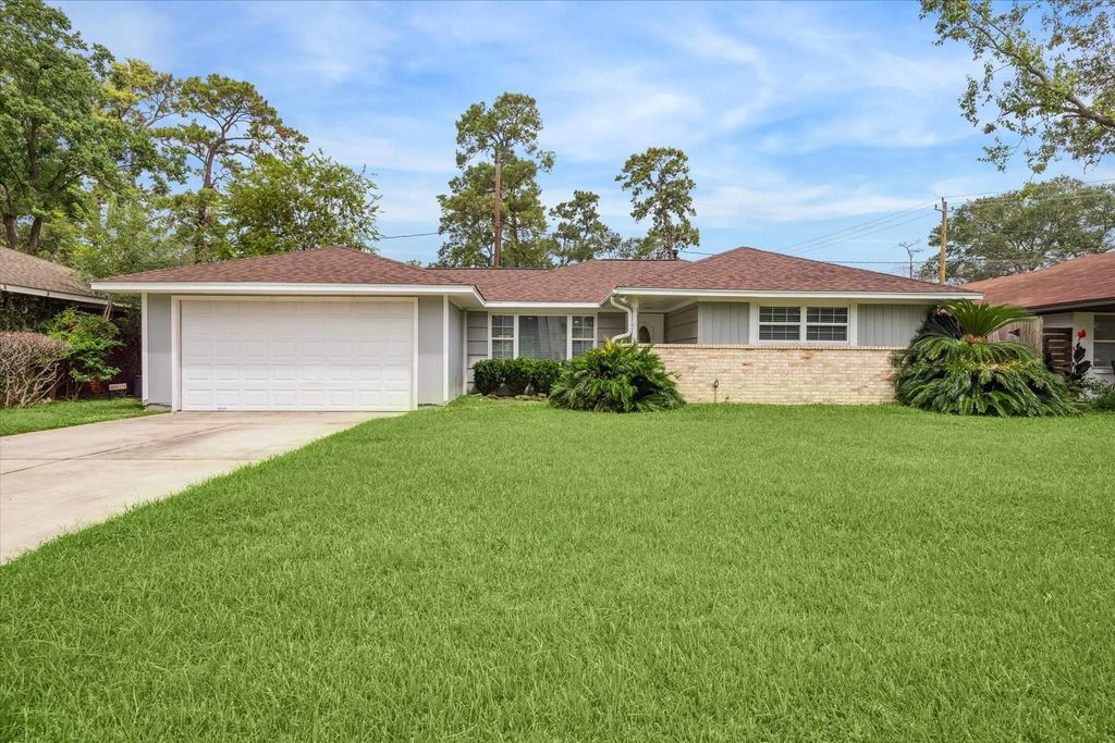 2006 Du Barry Lane, Houston