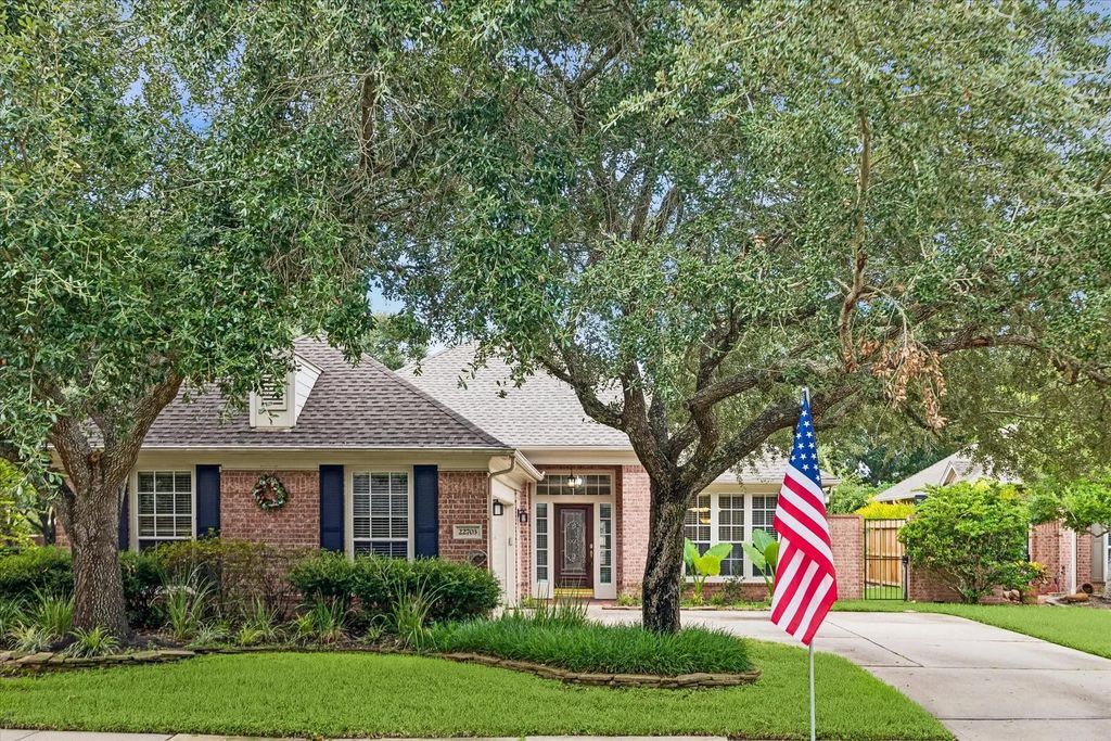 22703 Blue Canyon Drive, Katy