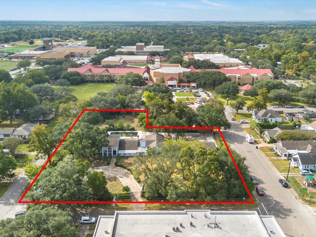 710 S Jackson Street, Alvin