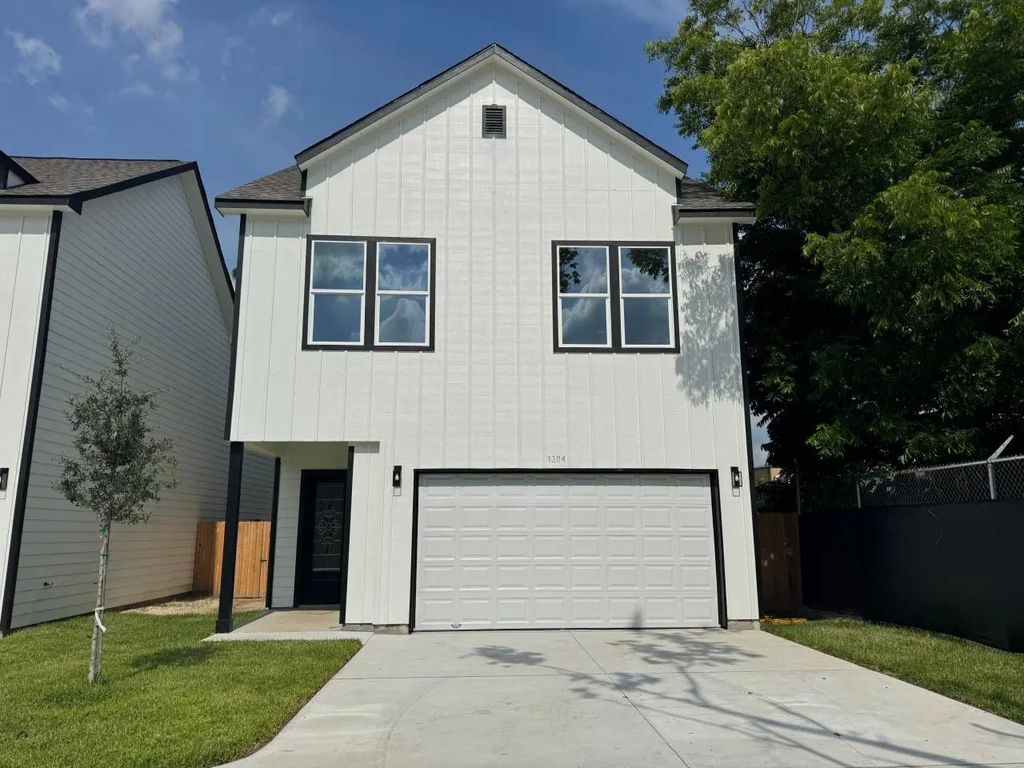 1304 Duff Lane, Houston