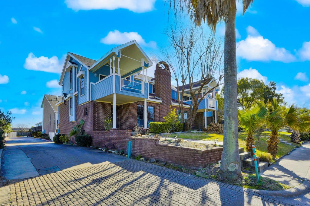 3100 75th Street 5, Galveston