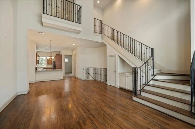 2816 Leeland Street, Houston
