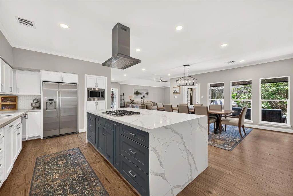 1122 Daria Drive, Houston