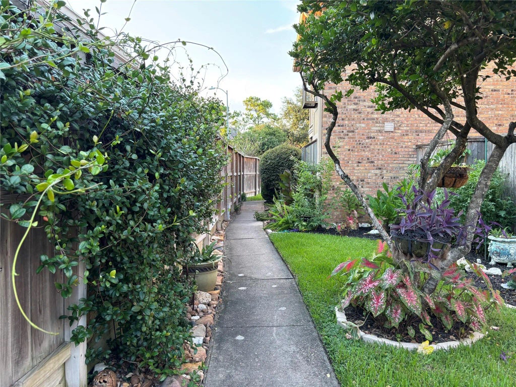 1311 Antoine Drive 278, Houston