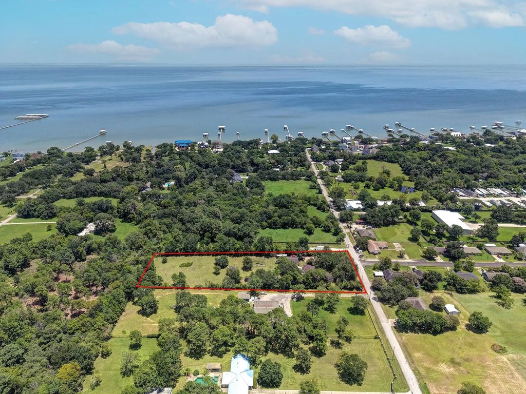424 Middleton Street, Bacliff