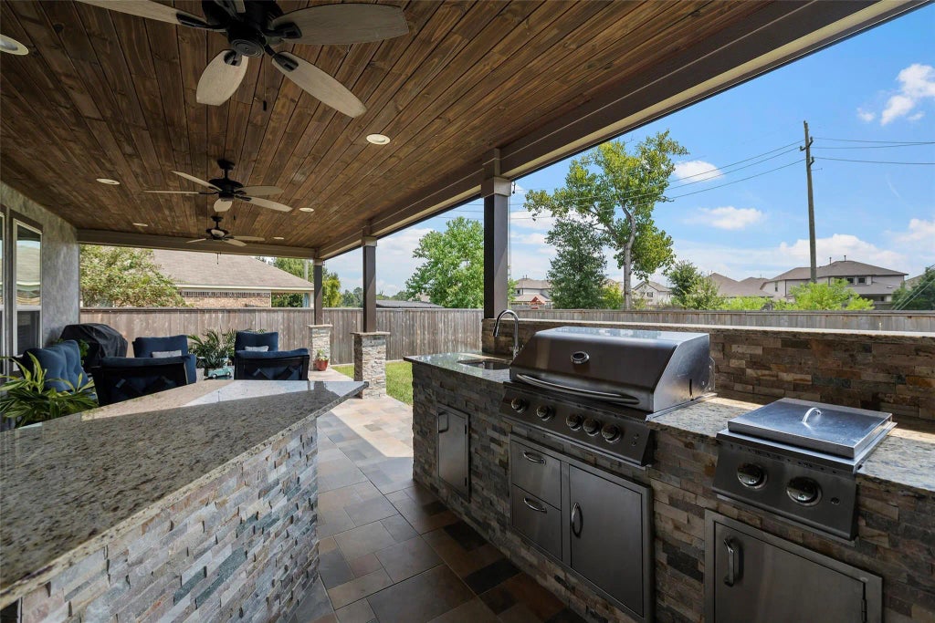 18511 Windy Stone Drive, Houston