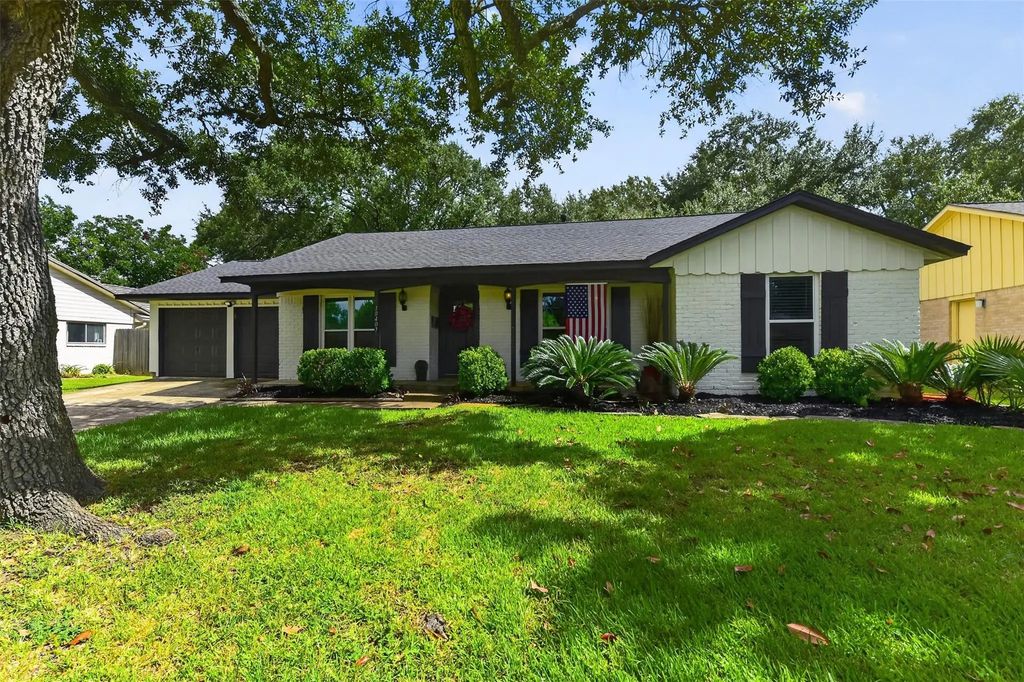 10407 Winding Trail Road, La Porte