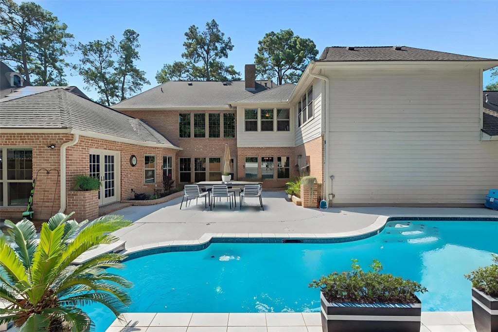 15318 Wilkshire Court, Houston