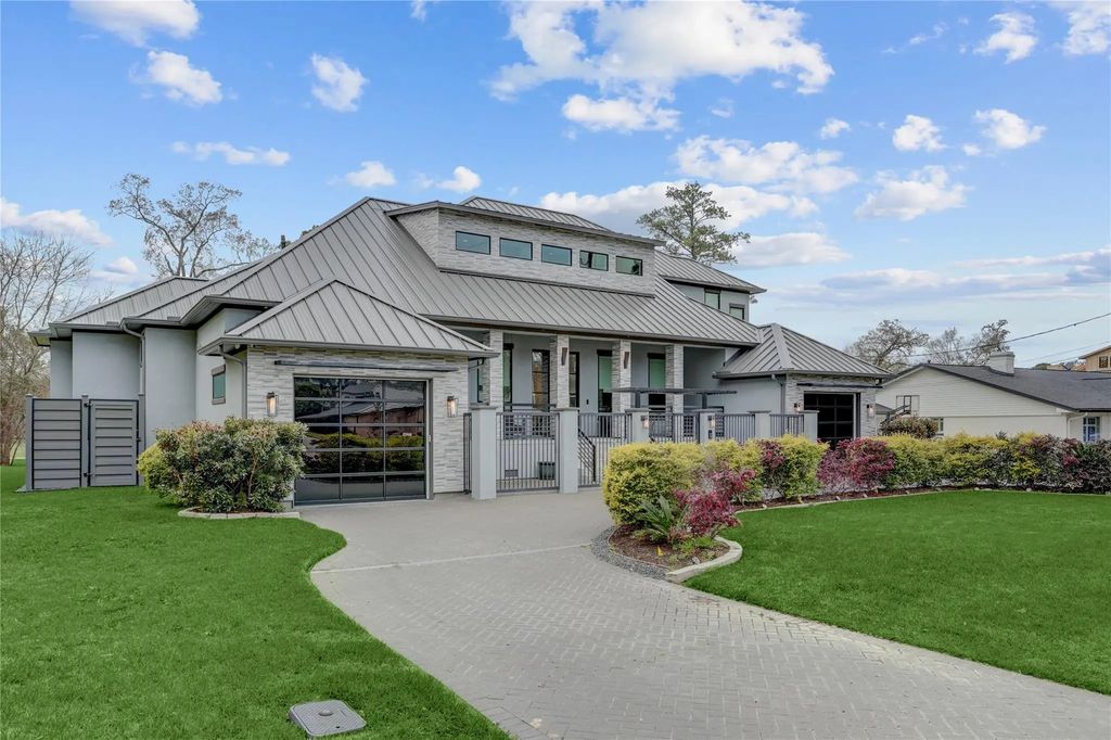 14223 Indian Wells Drive, Houston