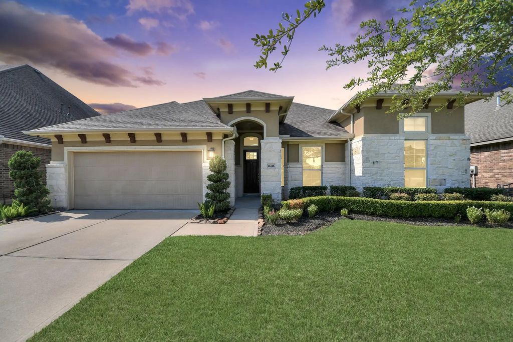21226 Baileywood Drive, Richmond