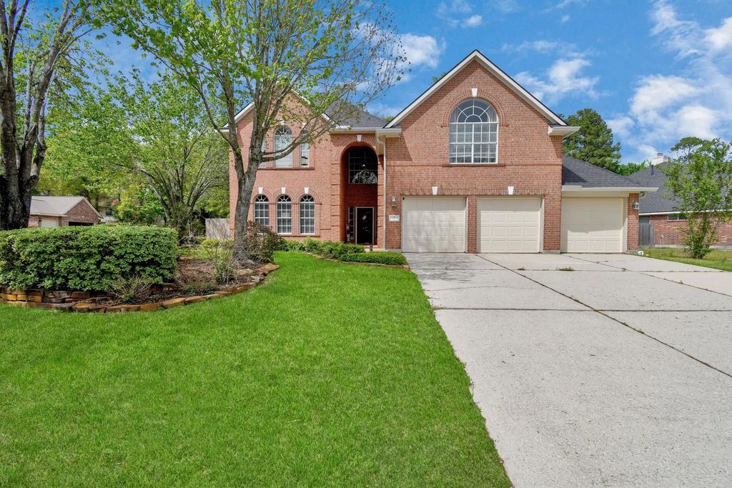 7 New Dawn Place, Conroe
