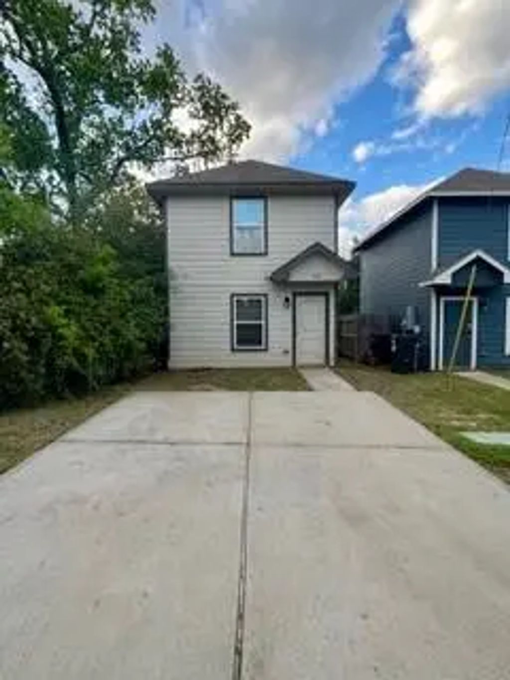 4139 Sam Houston Road, Willis