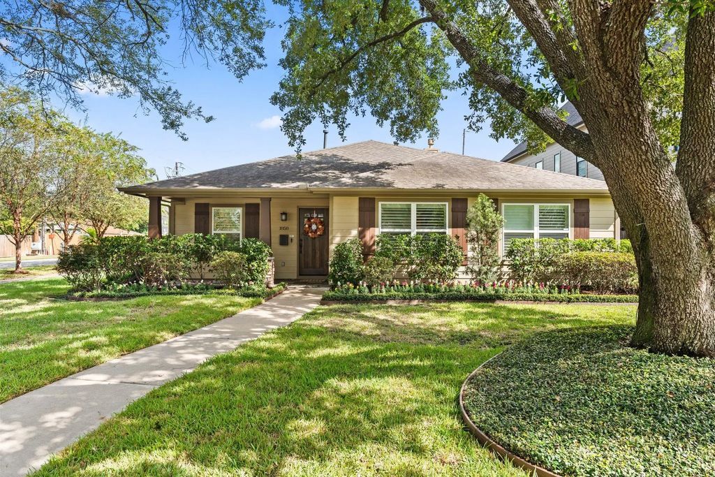 1858 Chantilly Lane, Houston