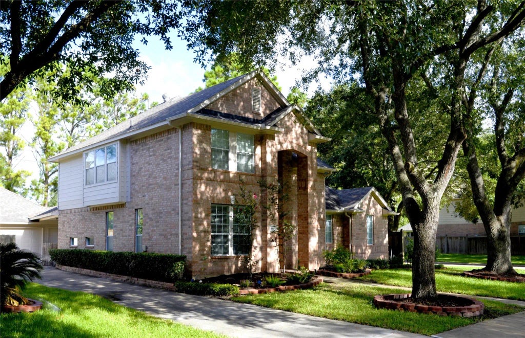 218 Heathbrook Lane, Houston
