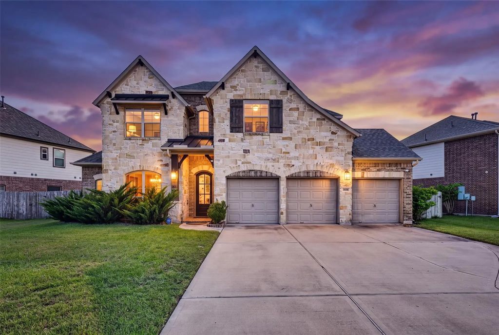31041 Pecan Creek Drive, Brookshire