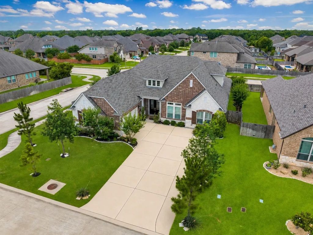 4320 Egremont Place, College Station