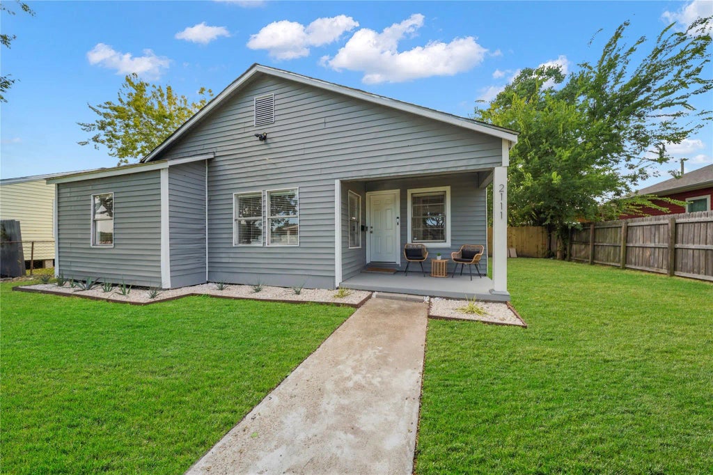 2111 8th Avenue N, Texas City