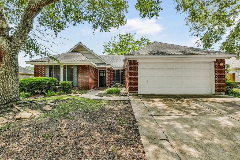 2910 Queen Victoria Street, Pearland