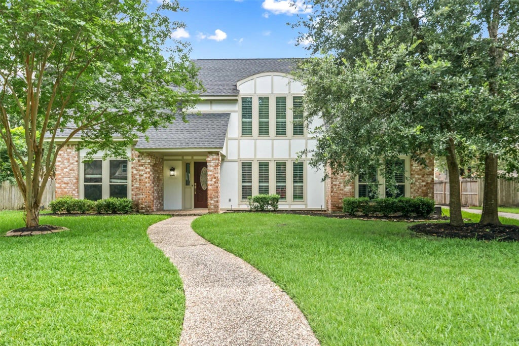 11607 Knobcrest Drive, Houston