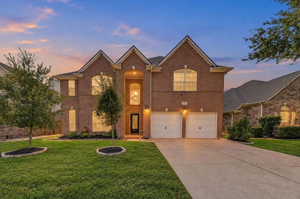 17711 Creek Bluff Lane, Cypress