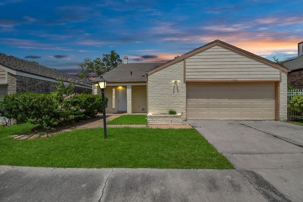 11730 Zarroll Drive, Houston