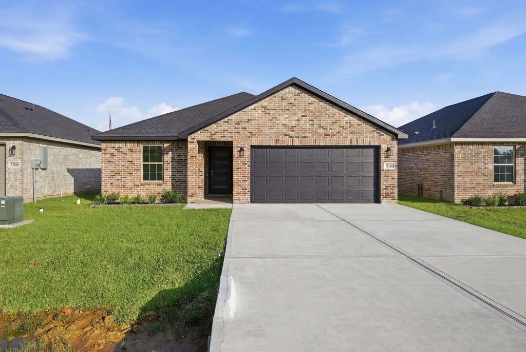 13134 Lake Conroe Bay Road, Willis