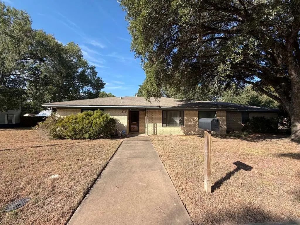 315 N Judson Street, Navasota