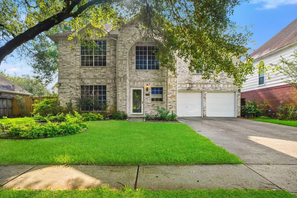 1326 Shrub Oak Drive, League City